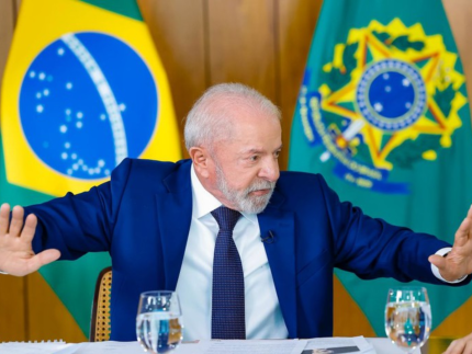 lula-promete-enviar-pl-do-fim-da-escala-6×1-nesta-semana:-“sem-reducao-do-salario”