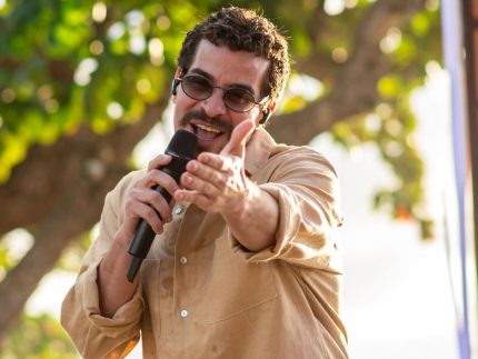 thiago-martins-relembra-“avenida-brasil”-e-detalha-novo-projeto-“quintal-do-tg”