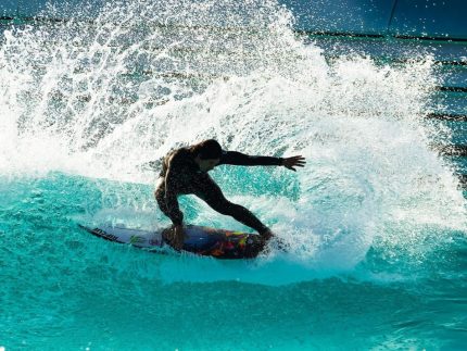de-volta-as-aguas,-gabriel-medina-supera-italo-ferreira-em-duelo-brasileiro-na-wsl
