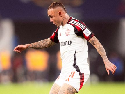 corinthians-observa-cebolinha-e-esbarra-em-resistencia-do-flamengo.-entenda!