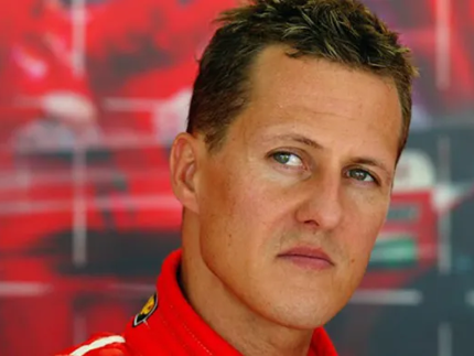 ex-chefe-da-ferrari-aponta-tentativa-de-acao-irregular-de-schumacher-em-disputa-com-alonso