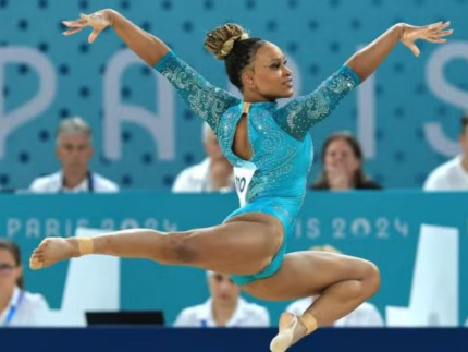 rebeca-andrade-anuncia-retorno-as-competicoes-apos-pausa-para-cuidar-da-saude-mental