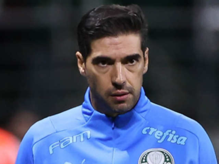 abel-ferreira-tem-reducao-de-pena-no-stjd,-mas-segue-fora-de-proximos-jogos