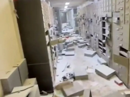 assaltantes-roubam-banco,-fazem-refens-e-fogem-por-tunel-ligado-ao-esgoto-na-italia