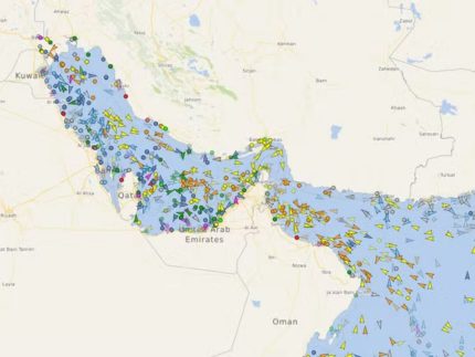 ira-volta-a-restringir-passagem-no-estreito-de-ormuz-e-novamente-amplia-tensao-com-os-eua