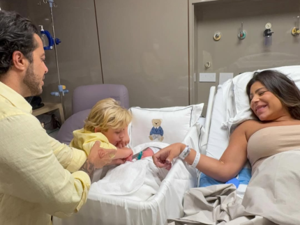 fofura!-esposa-de-thammy-miranda-abre-album-de-fotos-do-segundo-filho-do-casal