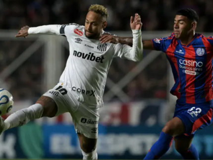 santos-reage-sob-pressao,-segura-o-san-lorenzo-fora-de-casa-e-ganha-folego-na-sul-americana