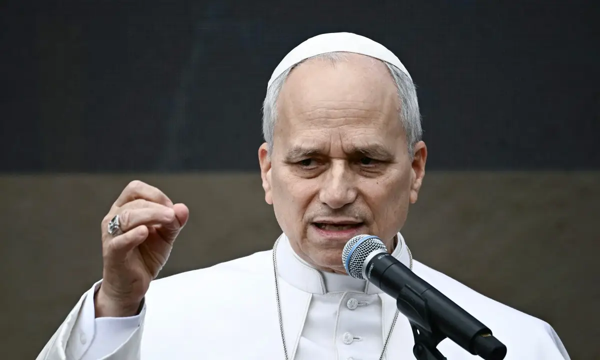 Papa enfrenta críticas de Trump e afirma: “Não tenho medo do governo dos EUA e continuarei defendendo a paz”