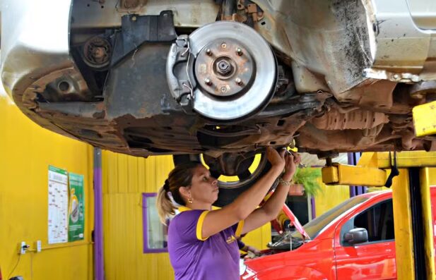 Desigualdade salarial entre homens e mulheres no Acre mostra índice de equivalência