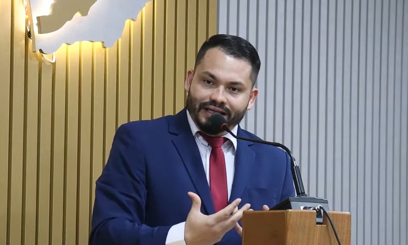 vereador Maycon Moreira pronunciamento Câmara de Sena.