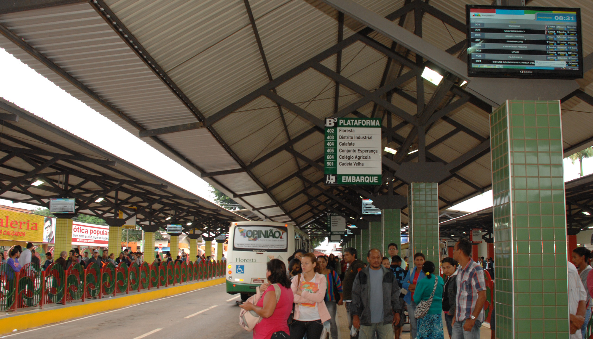 Paralisação pode reduzir até 50% da frota de ônibus em Rio Branco