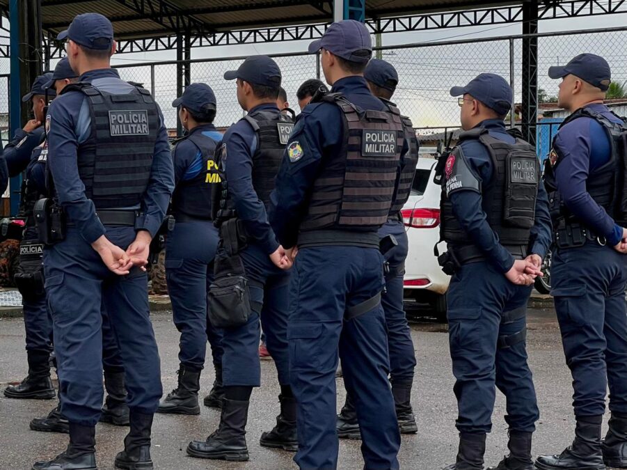 PM apreende quatro menores por tentativa de furto no AC