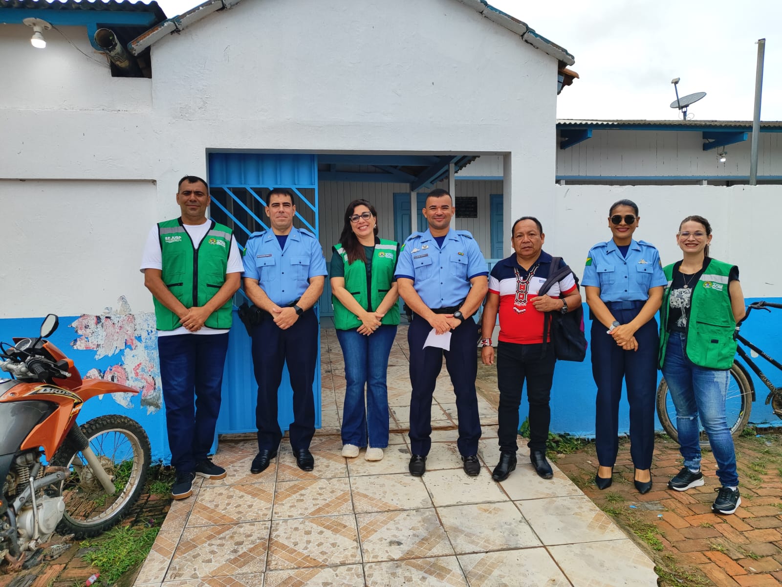 Projeto Pequenos Brilhantes aproxima Polícia Militar de estudantes em Santa Rosa do Purus