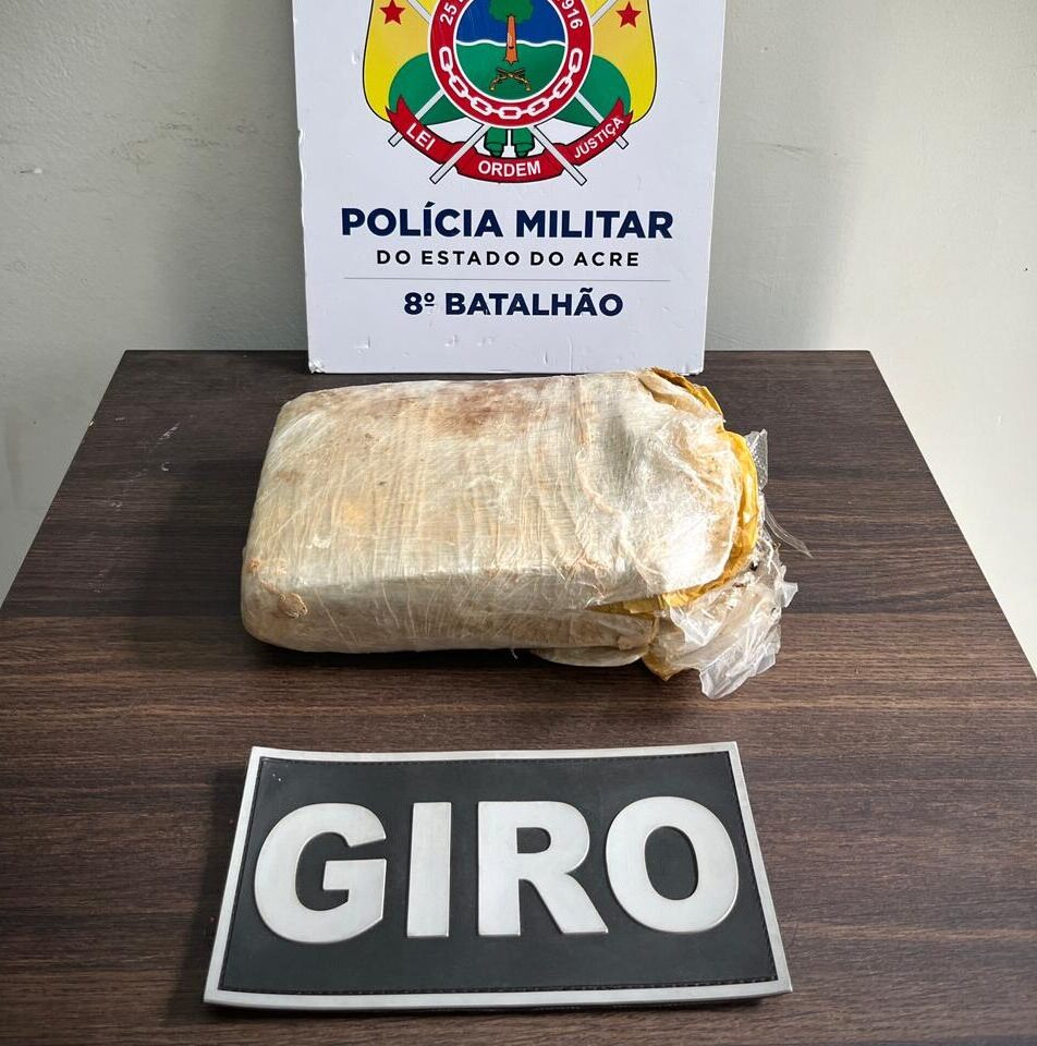 Polícia encontra quase 1 kg de droga enterrada às margens do Rio Iaco em Sena Madureira
