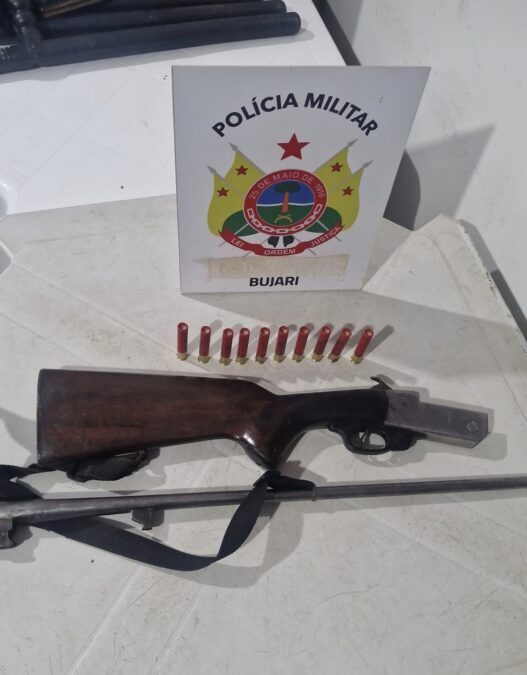 PM intercepta transporte de armamento no Bujari e prende dois homens em flagrante