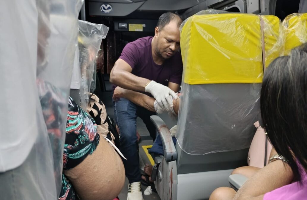 Enfermeiro do município evita tragédia em ônibus da hemodiálise de Sena Madureira