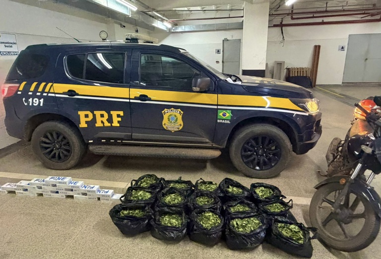 PRF apreende folhas de coca e cigarros contrabandeados em Senador Guiomard