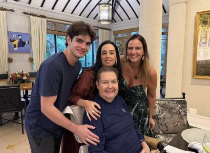 “dia-do-meu-heroi”:-filho-de-faustao-mostra-momento-em-familia-no-aniversario-do-pai