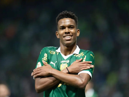 estevao-volta-ao-palmeiras-e-tenta-recuperacao-para-a-copa-do-mundo.-entenda!