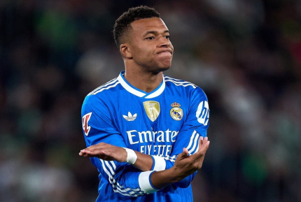 briga-em-treino,-rejeicao-do-elenco-e-da-torcida-e-mais:-mbappe-e-fritado-no-real-madrid