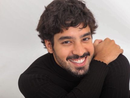 apos-crescer-diante-das-cameras,-matheus-costa-aposta-em-papel-mais-denso-em-serie-do-globoplay
