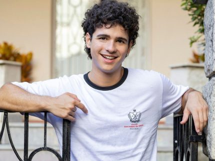 mau-mau-descobrira-que-e-gay-em-virada-importante-de-“quem-ama-cuida”