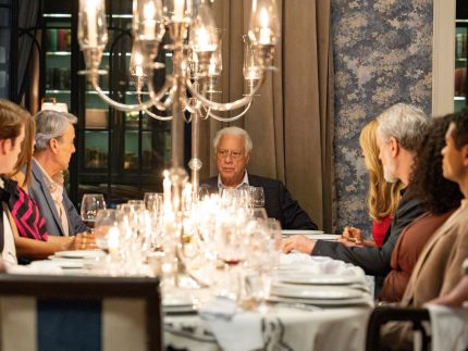 jantar-vira-caos-apos-arthur-fazer-anuncio-de-casamento-relampago-em-“quem-ama-cuida”