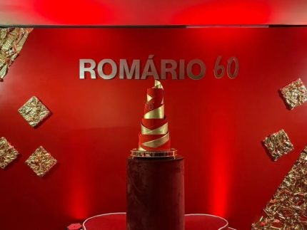 fornecedora-relata-falta-de-pagamento-apos-festa-de-romario;-senador-e-organizador-divergem