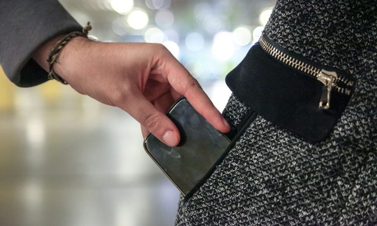 Lei aumenta penas para furto roubo estelionato e golpes digitais no Brasil 2026