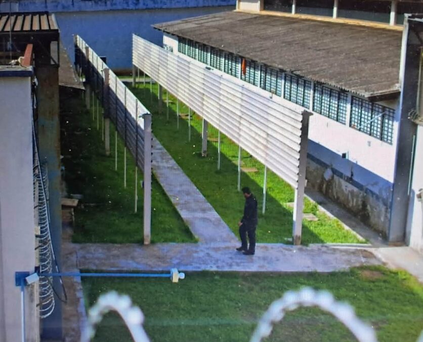 Tentativa de fuga mobiliza policiais penais em presídio de Sena Madureira