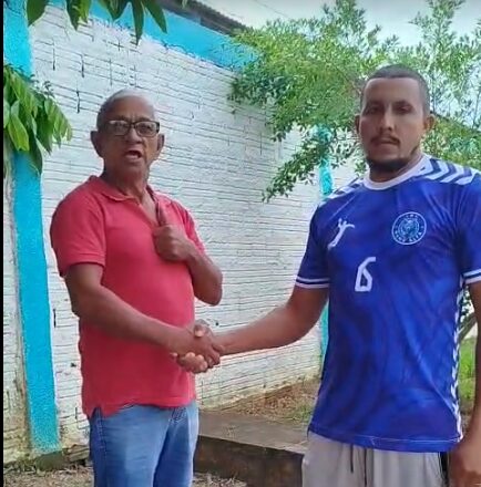 Vídeo de aposta inusitada entre torcedores viralizou antes da final do Copão Intermunicipal em Manoel Urbano, vencida pelo Mototáxi sobre o V5.