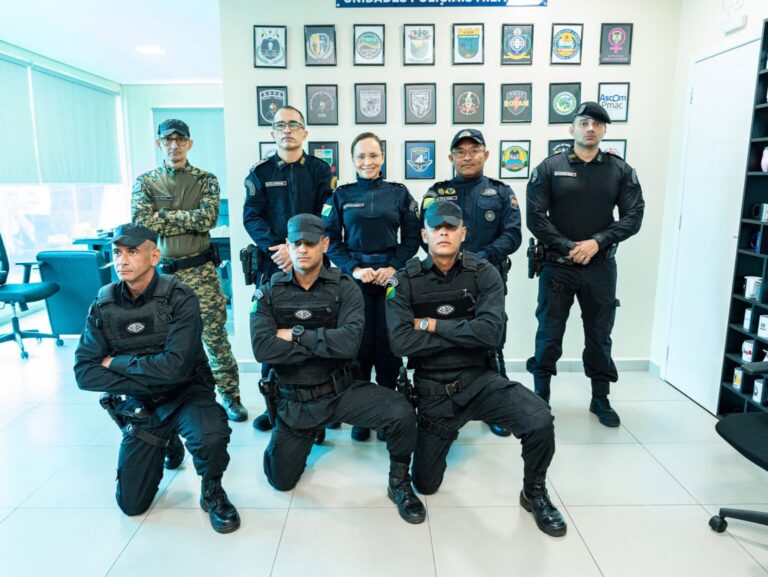 Policiais militares acreanos durante recepção no Quartel do Comando Geral após conclusão do Curso de Ações Táticas Especiais.