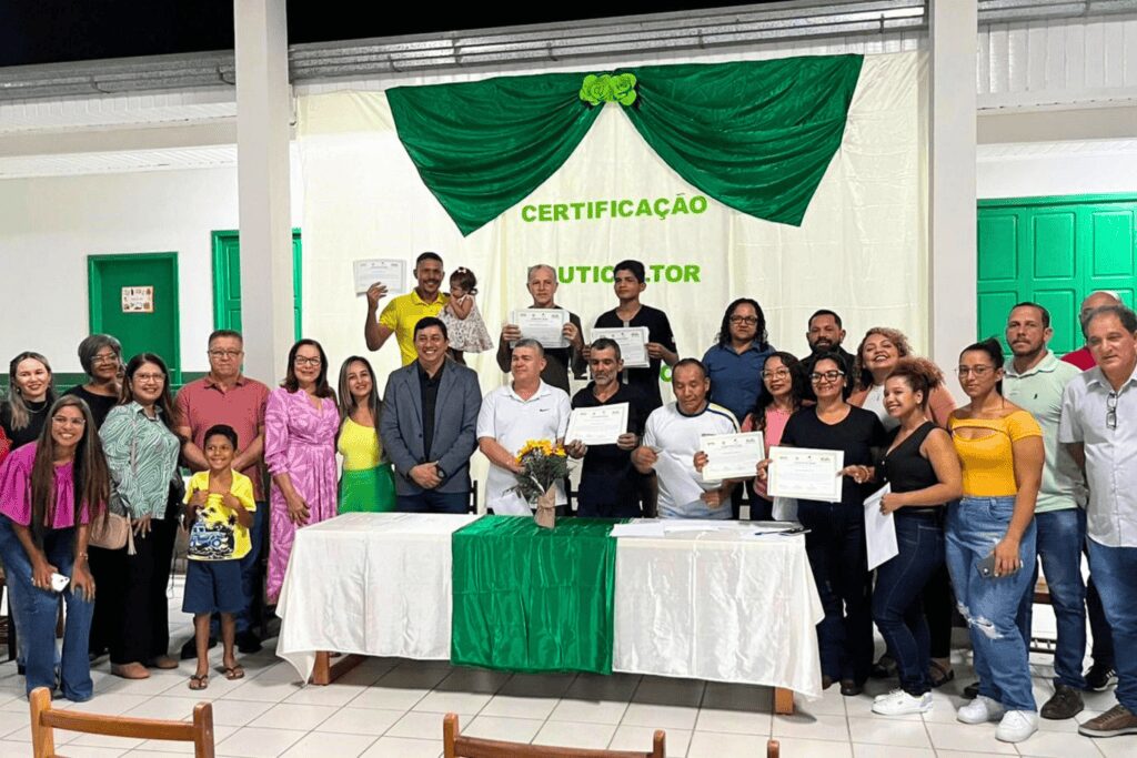 Cursos gratuitos de bioeconomia no Acre com 300 vagas abertas no Juruá