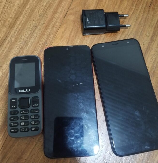 Policiais penais apreendem celulares arremessados para presídio de Sena Madureira