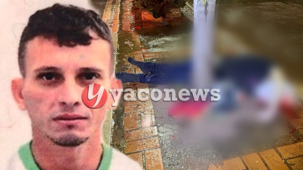 Motocicleta após acidente fatal na Avenida Antônio da Rocha Viana em Rio Branco.