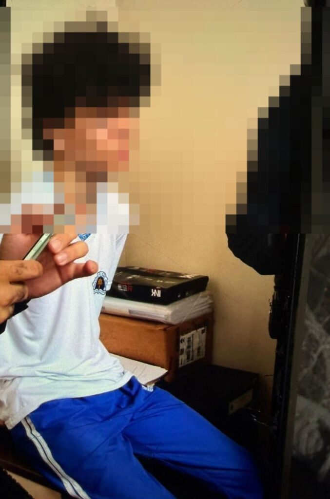 Adolescente envolvido em ataque escolar.