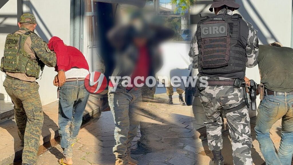 Policiais do Gefron e da PM durante apreensão de drogas e motocicletas no Acre.