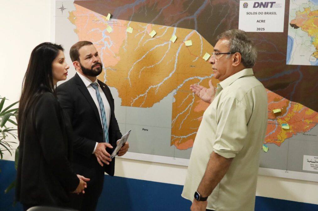 MPAC discute manutenção da BR-364 com DNIT no Acre