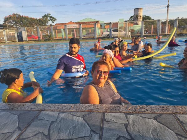 prefeitura reativa hidroginástica para idosos em Sena Madureira