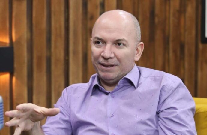 Obras e investimentos destinados por Gerlen Diniz beneficiam comunidades de Sena Madureira.