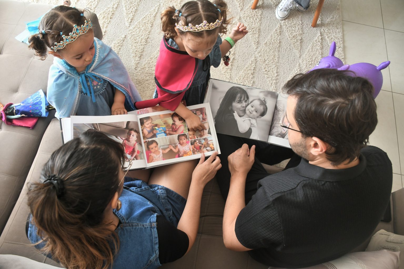 Ariel e Eloísa gêmeas por adoção