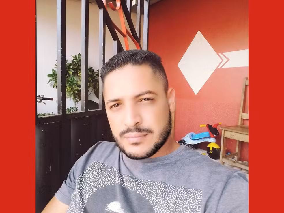 Renaldo Alcântara de Lima, de 34 anos, morreu neste sábado após passar uma semana internado em estado grave devido a um acidente entre moto e caminhão na AC-10, em direção a Porto Acre.