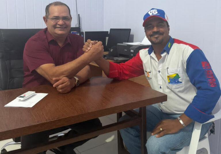 Debate sobre fidelidade partidária envolvendo Obede da V5 em Sena Madureira