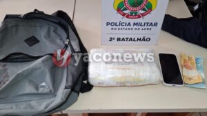 Homem é preso com 1 kg de skunk
