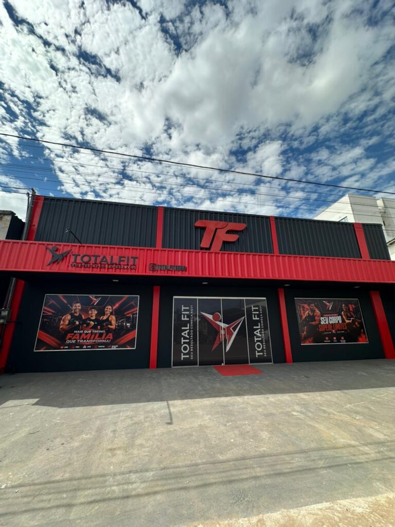Academia Total Fit inaugurada em Sena Madureira com estrutura moderna