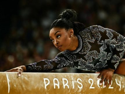 Simone Biles revela que quase morreu por problema de saúde e mantém diagnóstico em sigilo