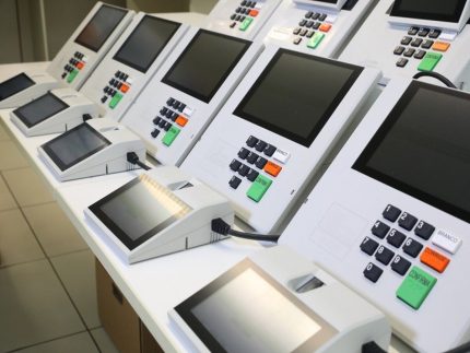 Onze veículos se unem e criam maior consórcio de debates das eleições no país