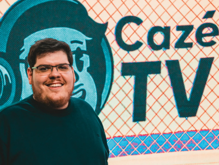 CazéTV acerta ao rever publicidade e mostra maturidade diante do debate