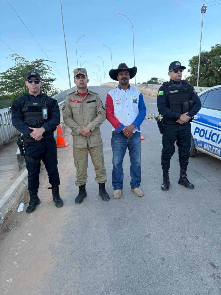 Vereador Obede acompanha interdição da ponte Frei Paolino
