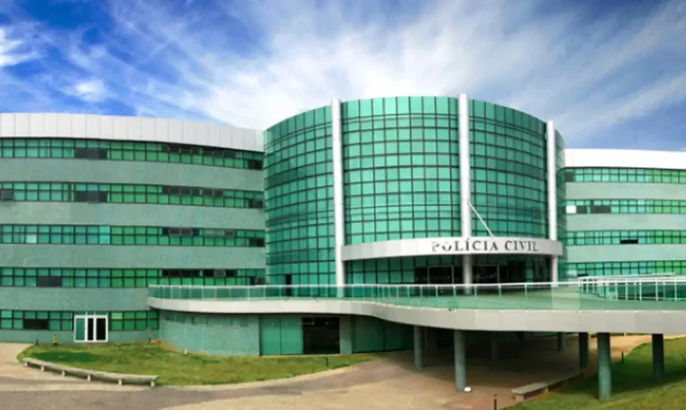 Operação Parasitas investiga descontos indevidos em contas de aposentados e pensionistas do Distrito Federal.